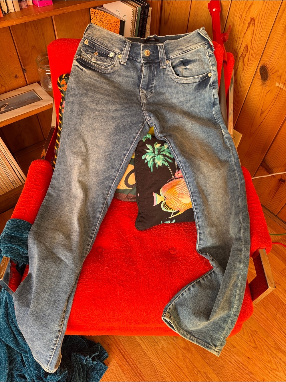 True Religion Women's Light Wash Denim Jeans with Signature Flap Pocket - Picture 5 of 6